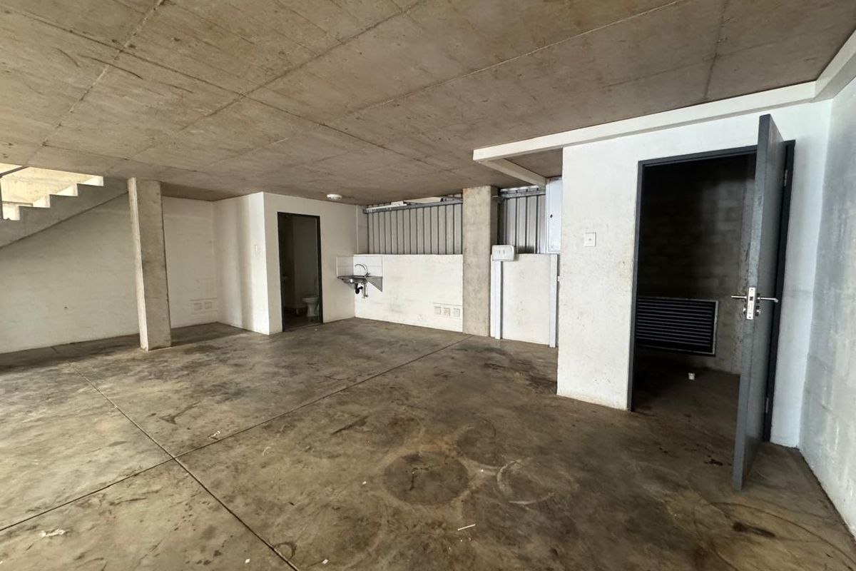 Light Industrial Unit For Sale or To Let in Micro Park, Cornubia - Photo 5