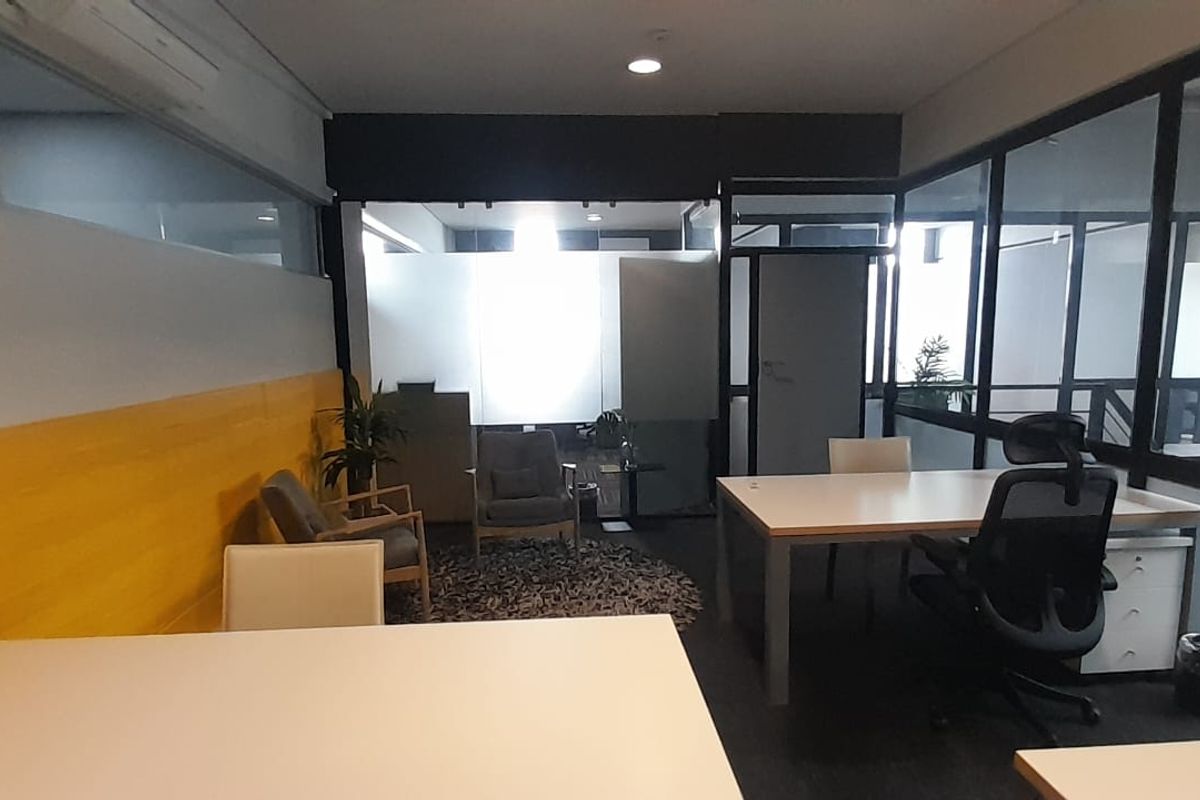 Right Sized Office for a Growing Team Fully Taken Care Of, Office & Co Midrand - Photo 4