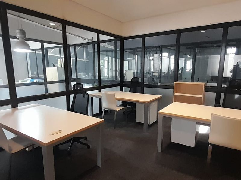 Right Sized Office for a Growing Team Fully Taken Care Of, Office & Co Midrand - Photo 2