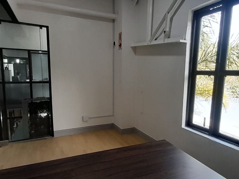 Compact High Functioning Workspace Without the Overhead in Midrand - Photo 10