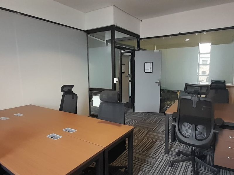 To Let, Efficient Fully Serviced Office with Zero Setup Required in Kyalami - Photo 5