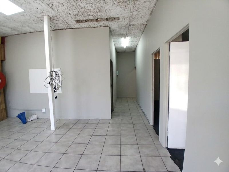 Central Retail Unit with Strong Passing Trade Appeal - Photo 9