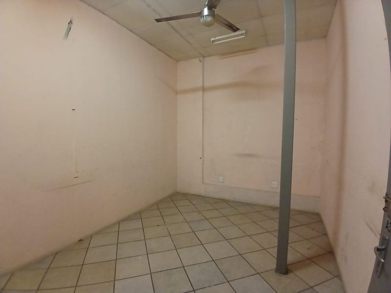 Practical Office Spaces - Photo 9