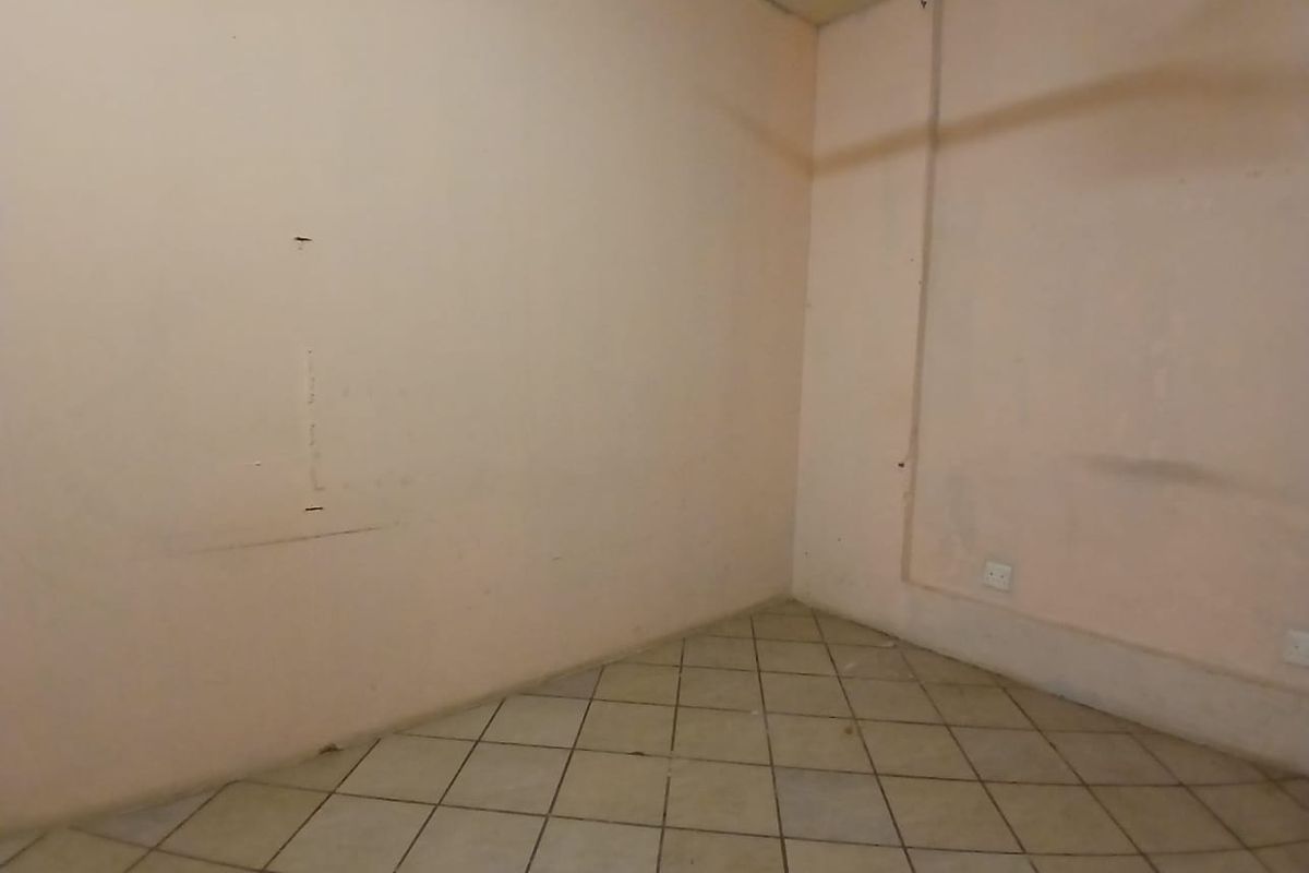 Practical Office Spaces - Photo 2