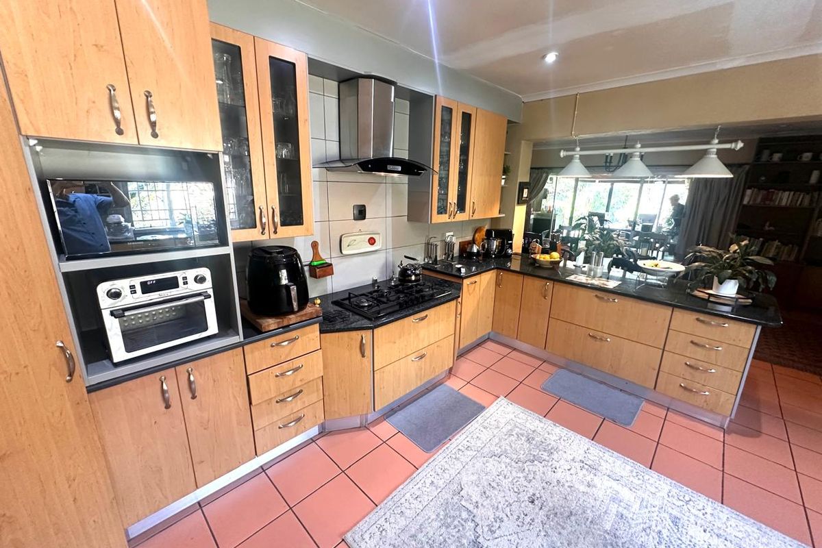 Peaceful Smallholding with Excellent Rental Income Near UMP - Photo 5