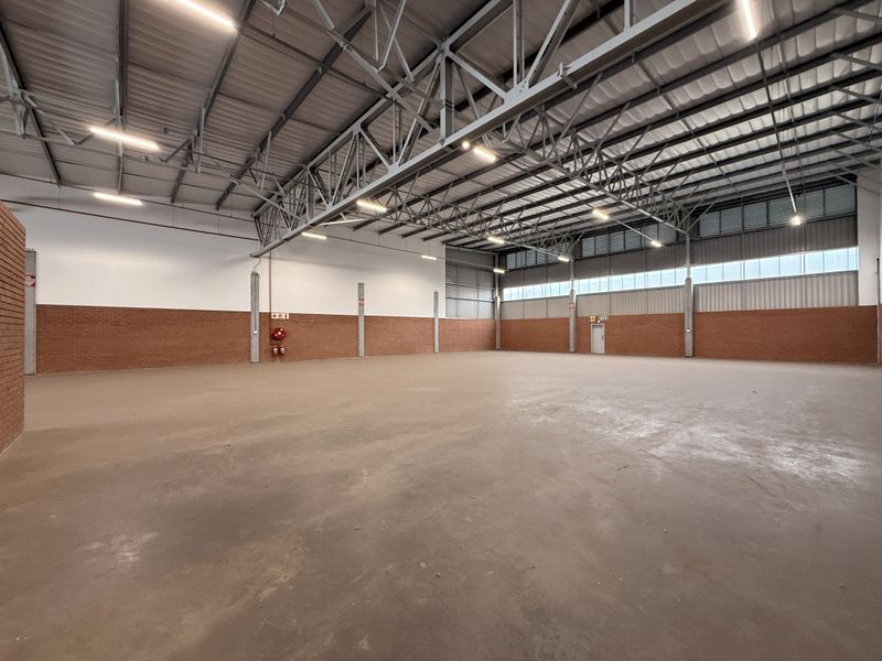 Immaculate 730m2 Warehouse To Let in Eco Glades 3, Prime Highveld Industrial Location - Photo 7