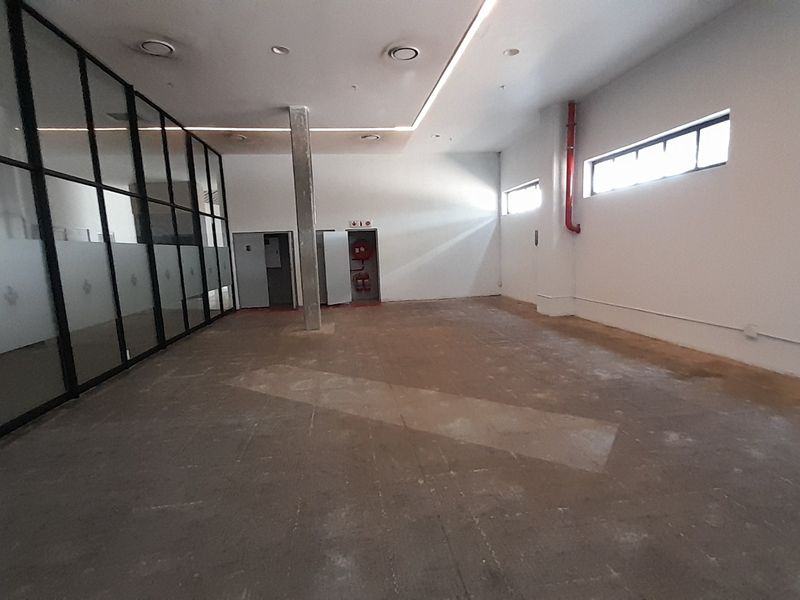High-Exposure A-Grade Warehouse, Prime Midrand Logistics Hub with N1 Exposure - Photo 8