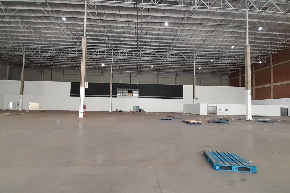 High-Exposure A-Grade Warehouse, Prime Midrand Logistics Hub with N1 Exposure - Photo 3