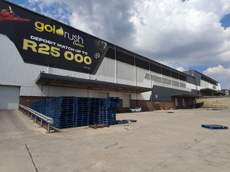 High-Exposure A-Grade Warehouse, Prime Midrand Logistics Hub with N1 Exposure - Photo 2