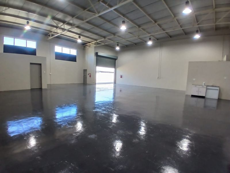 Premium Warehouse in Prime Position - Photo 7