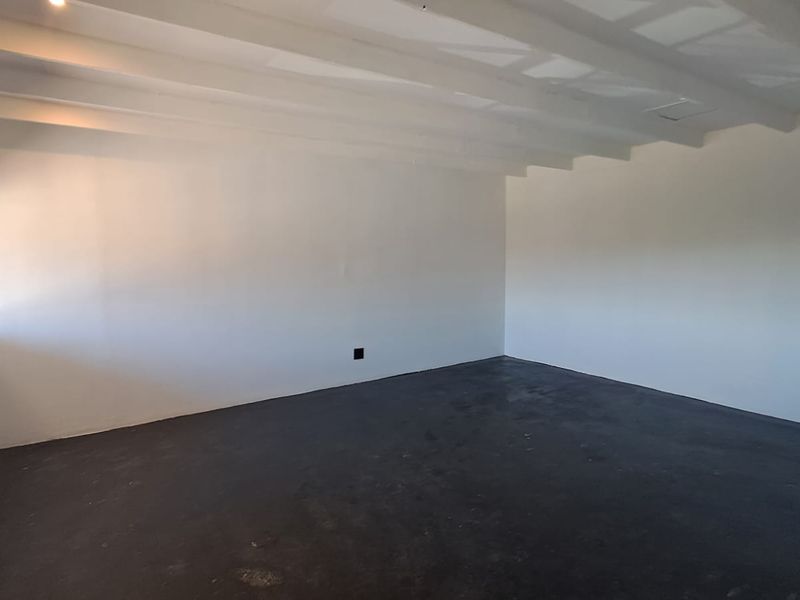 293m2 Office TO LET in Highveld - Photo 8