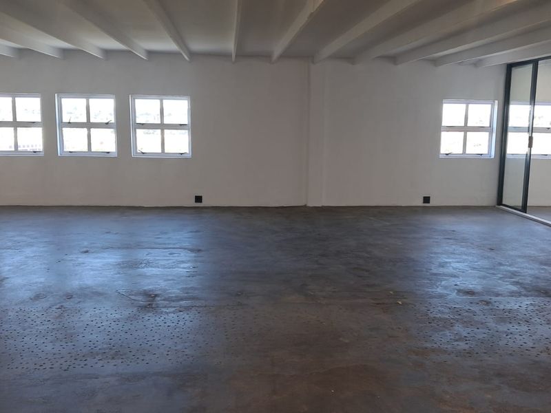 293m2 Office TO LET in Highveld - Photo 5
