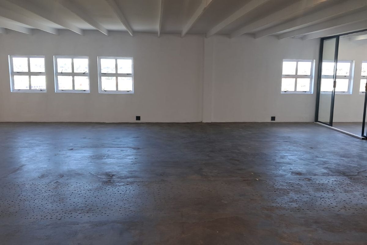 293m2 Office TO LET in Highveld - Photo 5