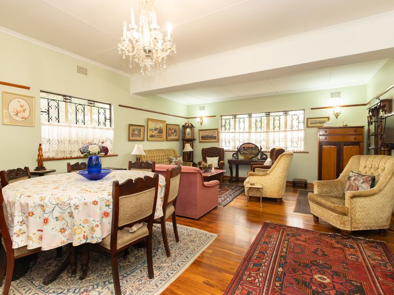 Established Guesthouse with Character, History & Exceptional Potential - Photo 4