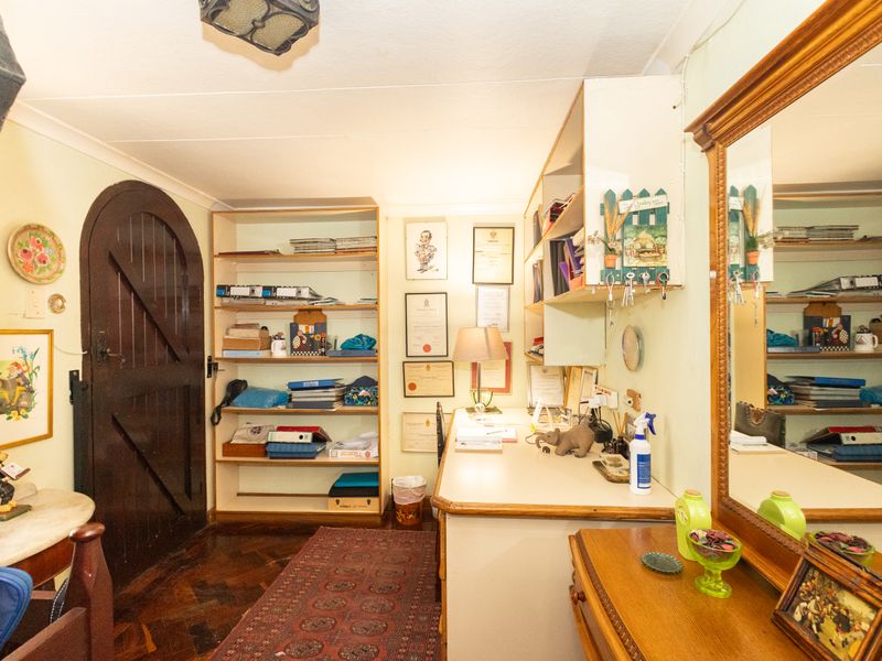 Established Guesthouse with Character, History & Exceptional Potential - Photo 9