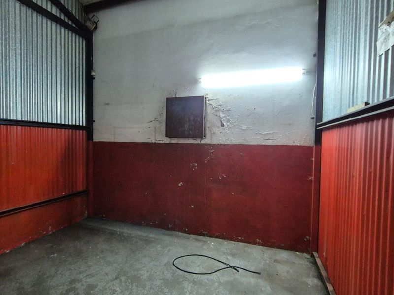 Power-Packed 1,015m2 Freehold Warehouse, Ready for Immediate Occupation, Silverton - Photo 7