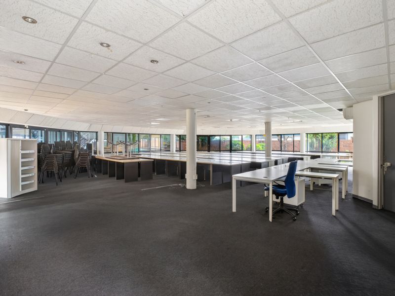 PRIME OFFICE BLOCK FOR SALE – KENSINGTON B, RANDBURG -  Strategically located near Randburg CBD - Photo 10