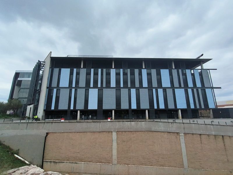 Premium 5-Star Green Office Space, 121m2, P-Grade Corporate Address in Centurion - Photo 2