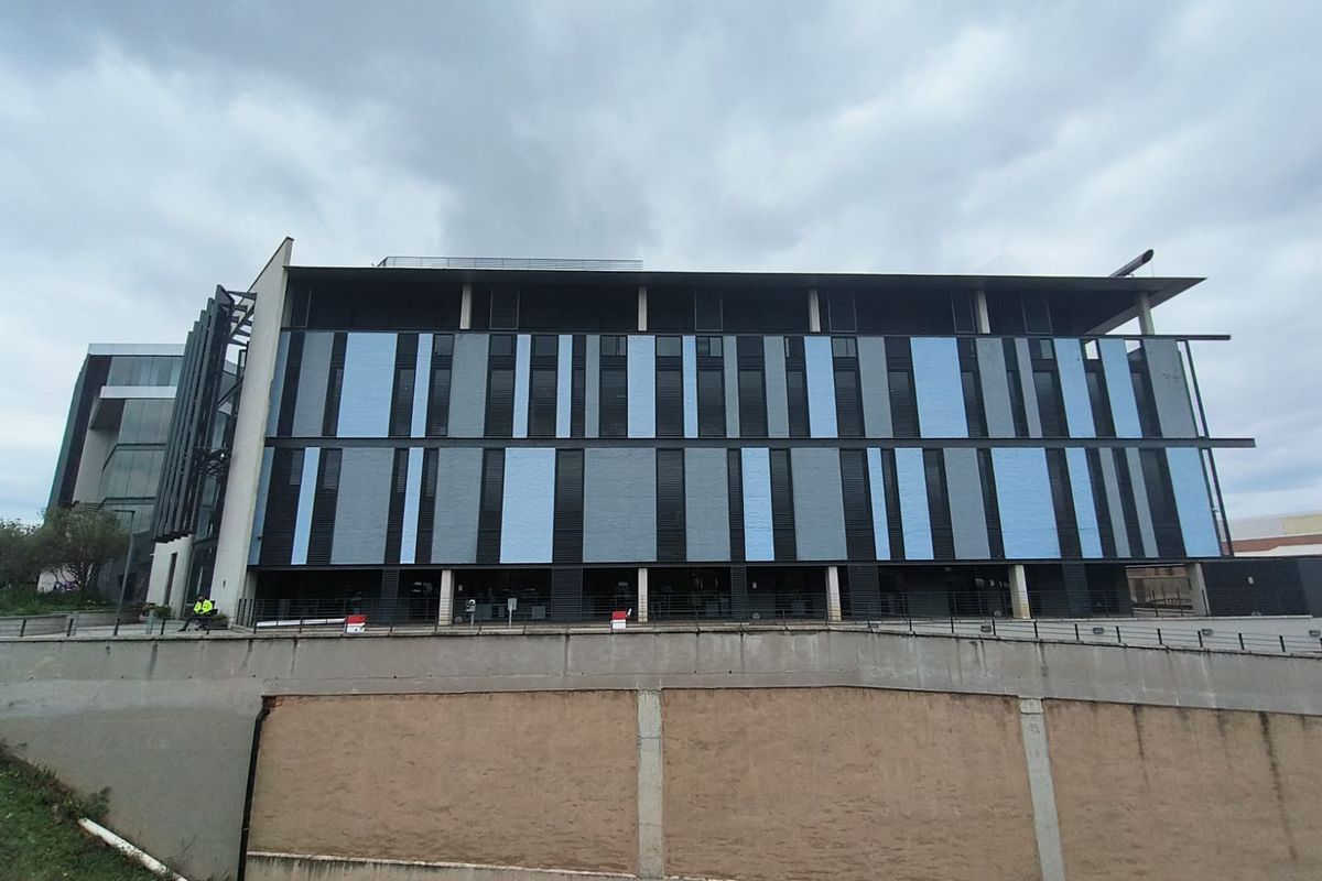 Premium 5-Star Green Office Space, 121m2, P-Grade Corporate Address in Centurion - Photo 2