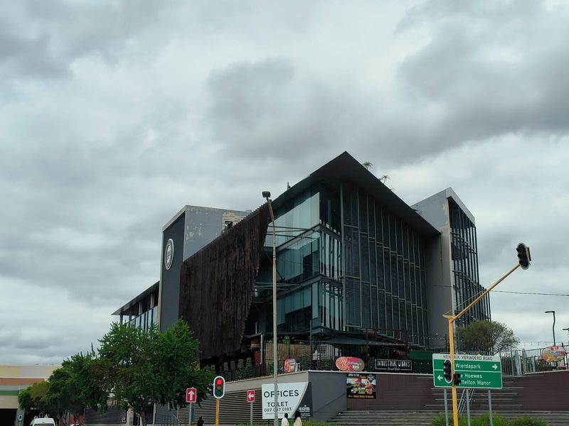 377m2 High-Impact Office Space in 5-Star Green Precinct, Exceptional Connectivity - Photo 2