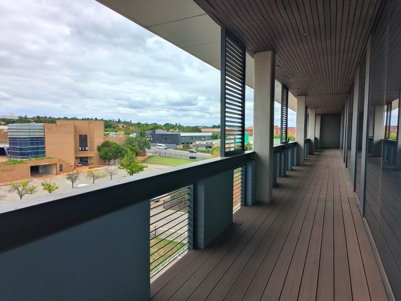 Strategic Corporate Office, 489m2, Premium Green-Certified Building, Prime Gautrain Access - Photo 4