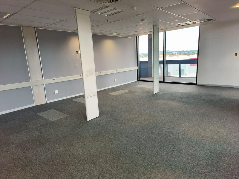 Strategic Corporate Office, 489m2, Premium Green-Certified Building, Prime Gautrain Access - Photo 8