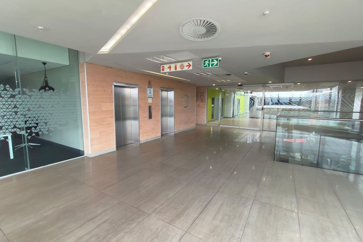 Strategic Corporate Office, 489m2, Premium Green-Certified Building, Prime Gautrain Access - Photo 5