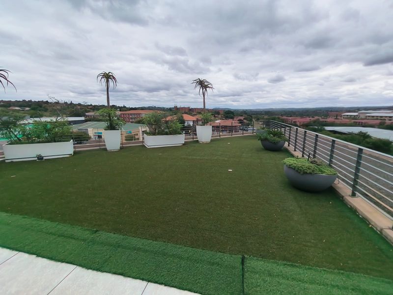 Strategic Corporate Office, 489m2, Premium Green-Certified Building, Prime Gautrain Access - Photo 3