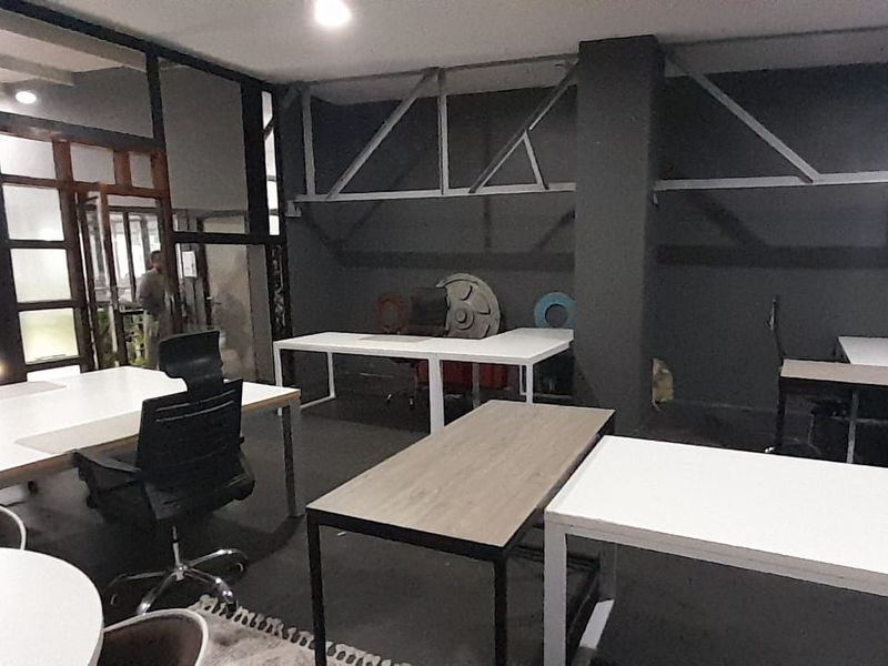 Compact Premium 43m2 Workspace Built for Productivity, Kyalami - Photo 9