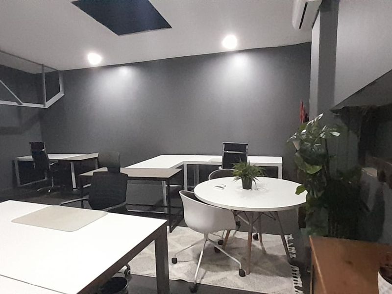 Compact Premium 43m2 Workspace Built for Productivity, Kyalami - Photo 8