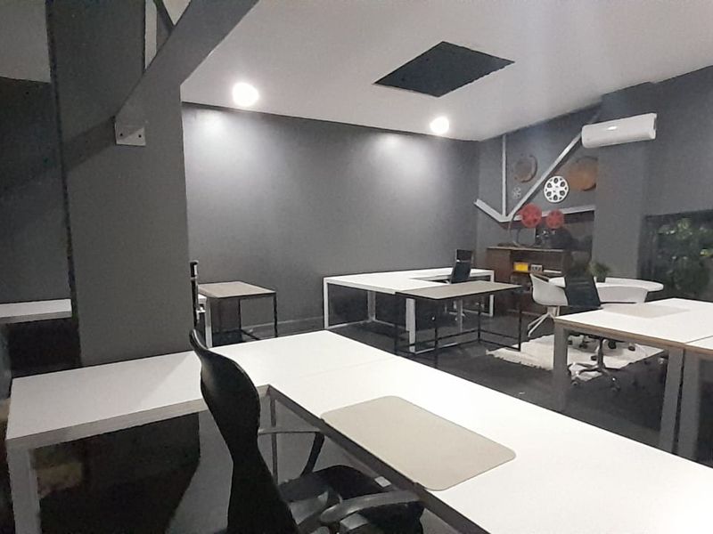 Compact Premium 43m2 Workspace Built for Productivity, Kyalami - Photo 6