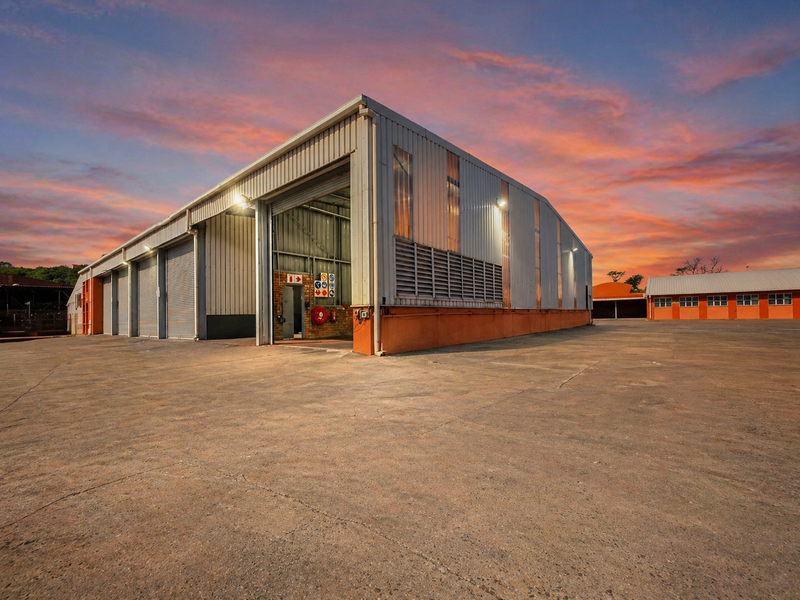 Prime 21,832 sqm Industrial Logistics Facility at Prospecton – Warehousing, Yard Space & Offices - Photo 1