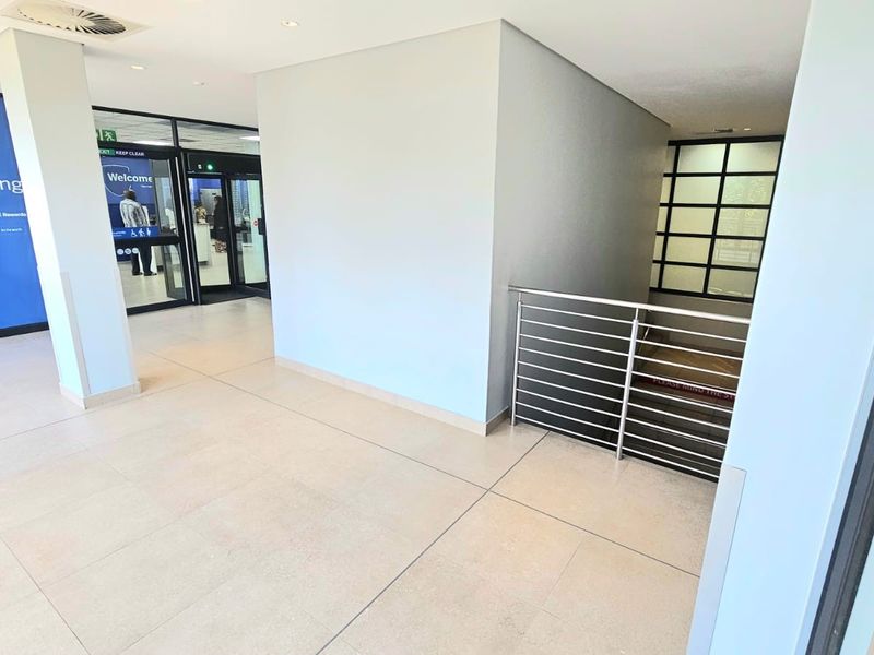 Glenwood Commercial Property To Let - Photo 3