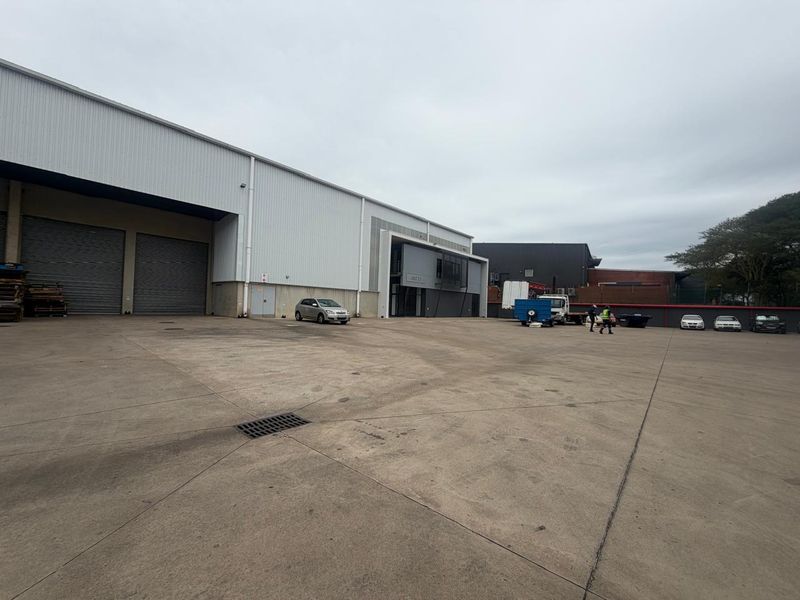 AAA-Grade Industrial Facility To Let in Mount Edgecombe - Photo 3