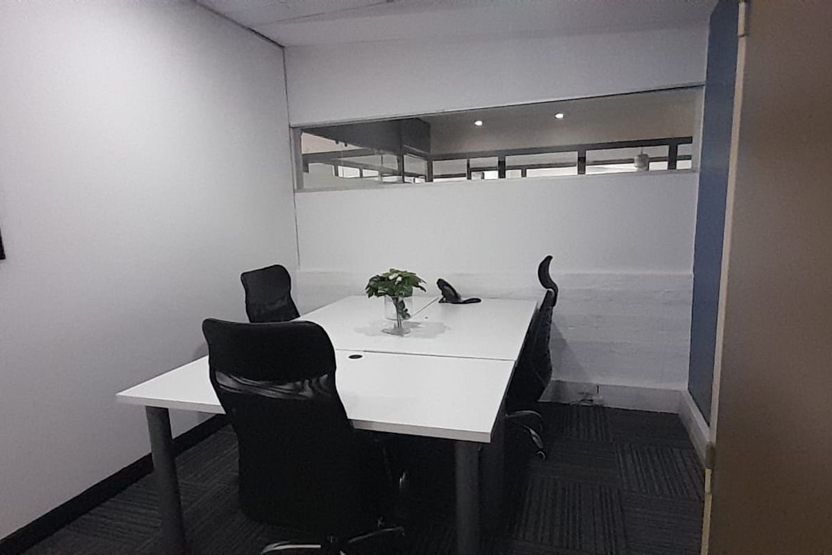 Executive Micro Office with Full Service Convenience situated in Kyalami - Photo 3