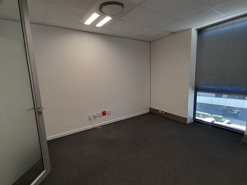 Smart Private Office for Small Teams in a Premium Business Park, Midrand - Photo 7