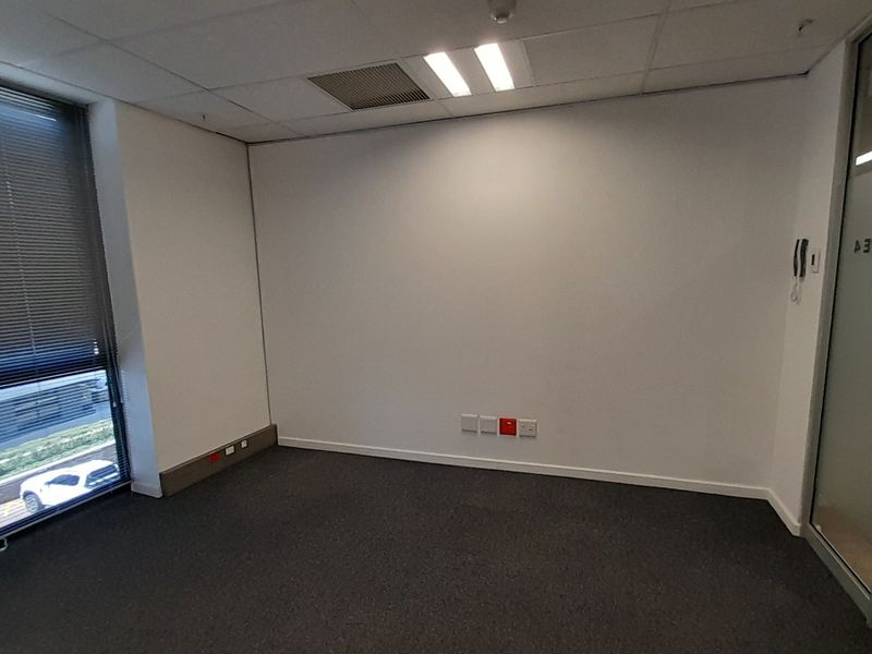 Smart Private Office for Small Teams in a Premium Business Park, Midrand - Photo 8