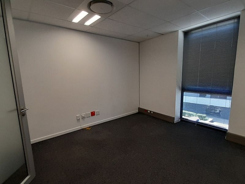 Smart Private Office for Small Teams in a Premium Business Park, Midrand - Photo 2