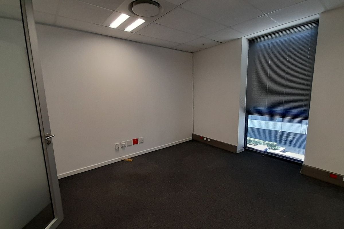 Smart Private Office for Small Teams in a Premium Business Park, Midrand - Photo 2
