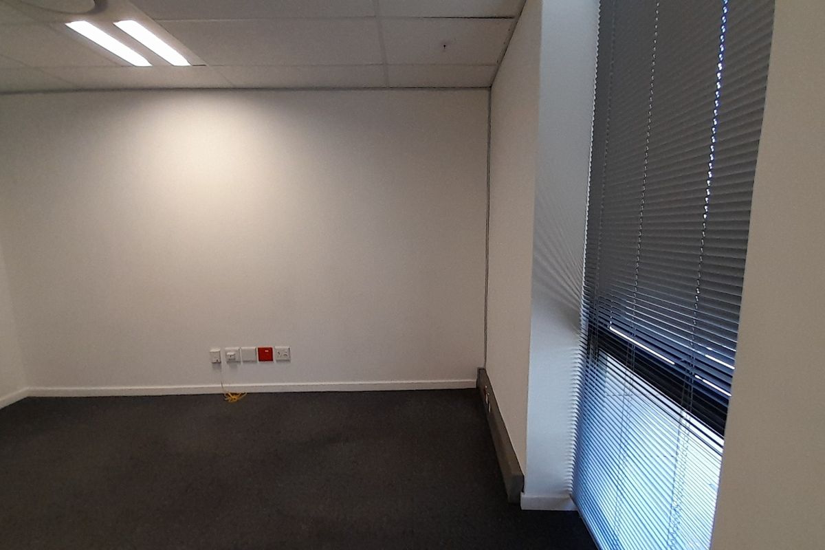 Smart Private Office for Small Teams in a Premium Business Park, Midrand - Photo 5