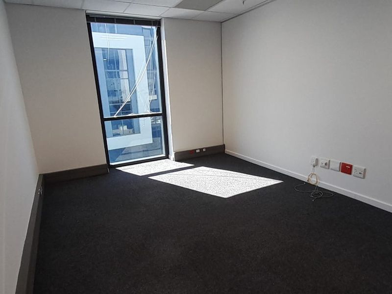 Professional Flexi Office in a Premium Midrand Business Park - Photo 9