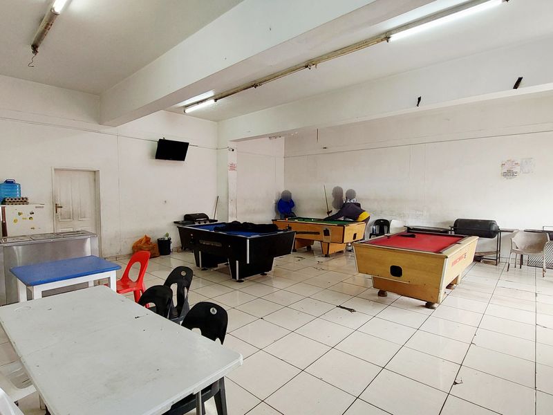 Commercial Investment Opportunity in Parow Central - Photo 10