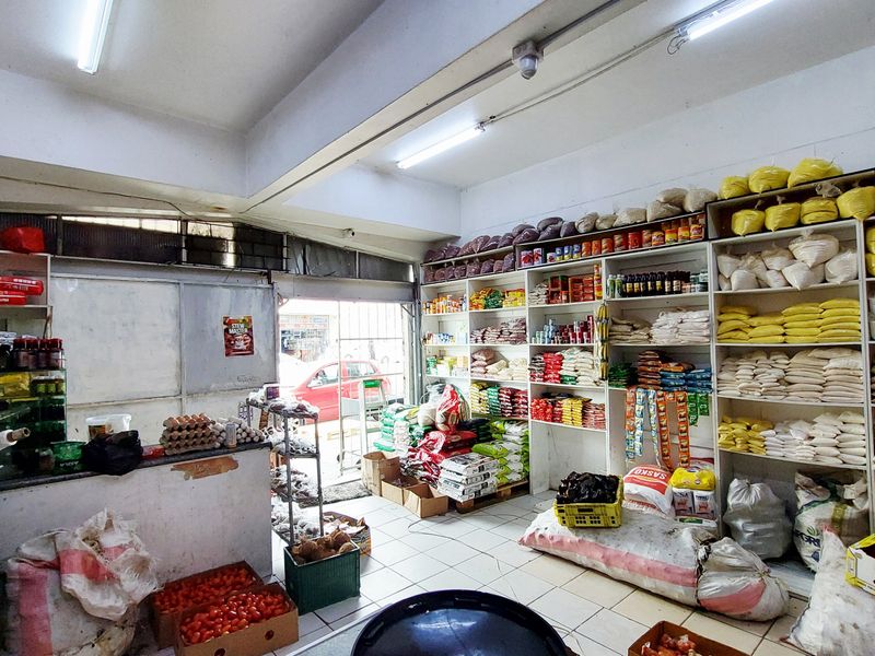 Commercial Investment Opportunity in Parow Central - Photo 5