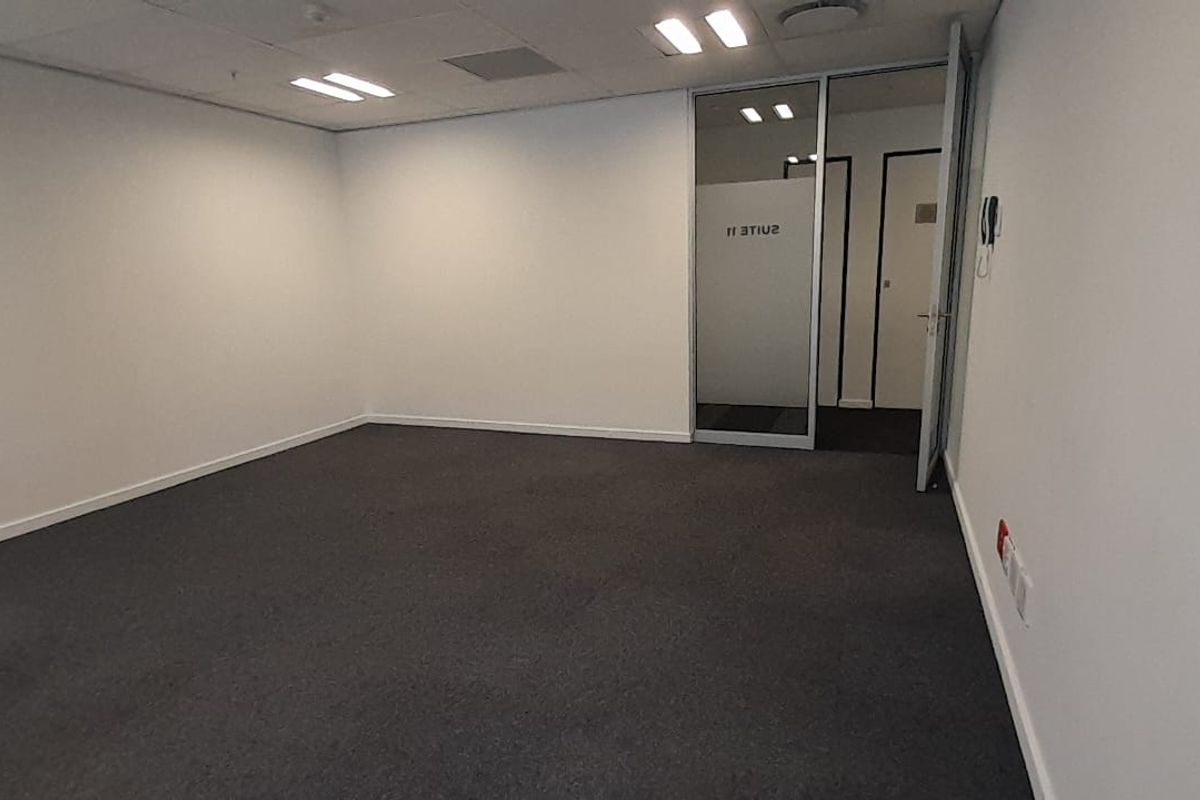 Private Office Suite in a Secure, Professional Environment, Midrand - Photo 4