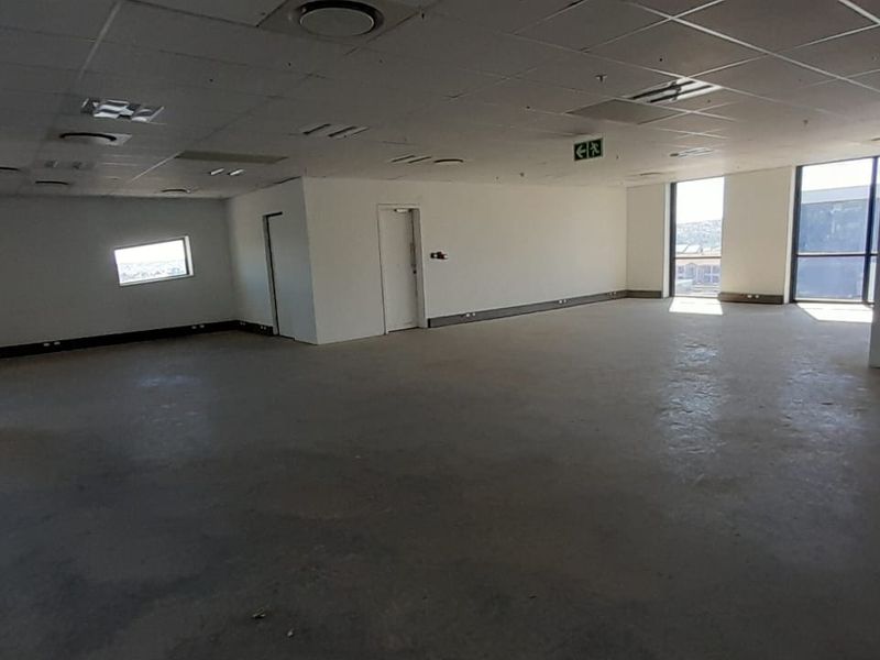 Blank Canvas Office Space with Elevation Light and Flexibility, Midrand - Photo 6