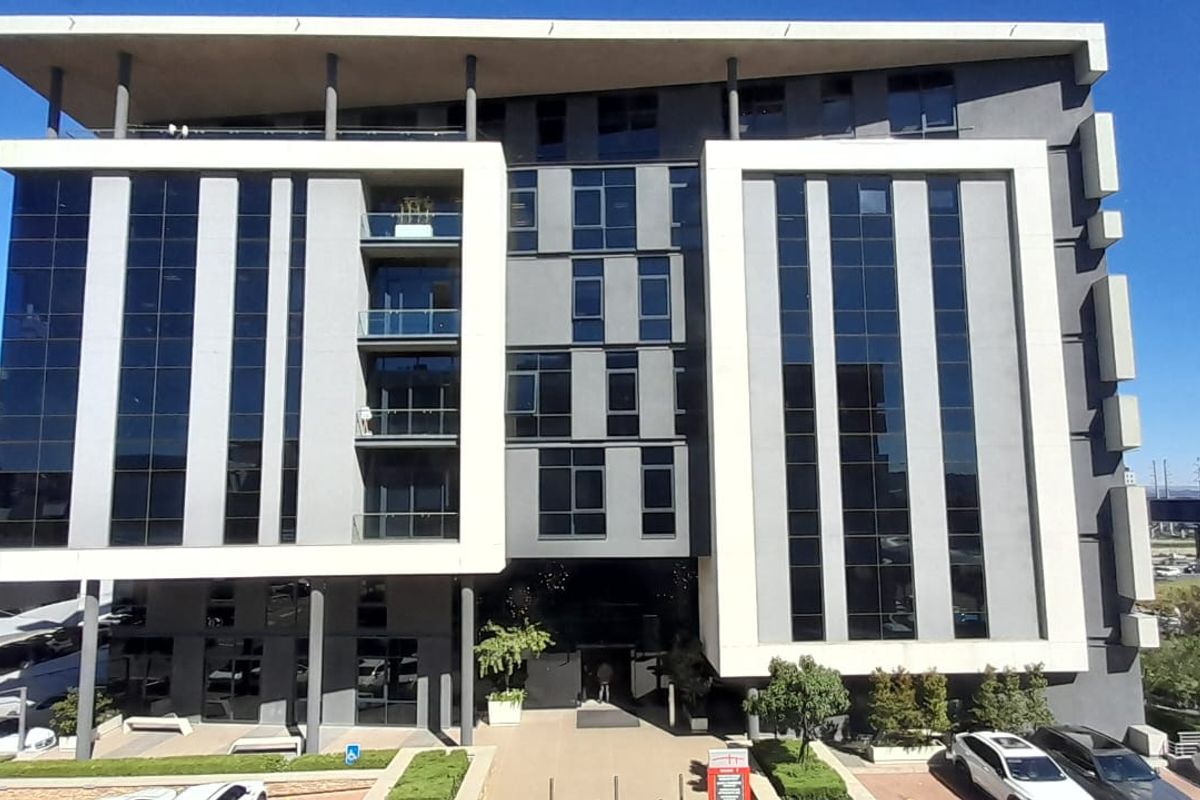 Blank Canvas Office Space with Elevation Light and Flexibility, Midrand - Photo 2