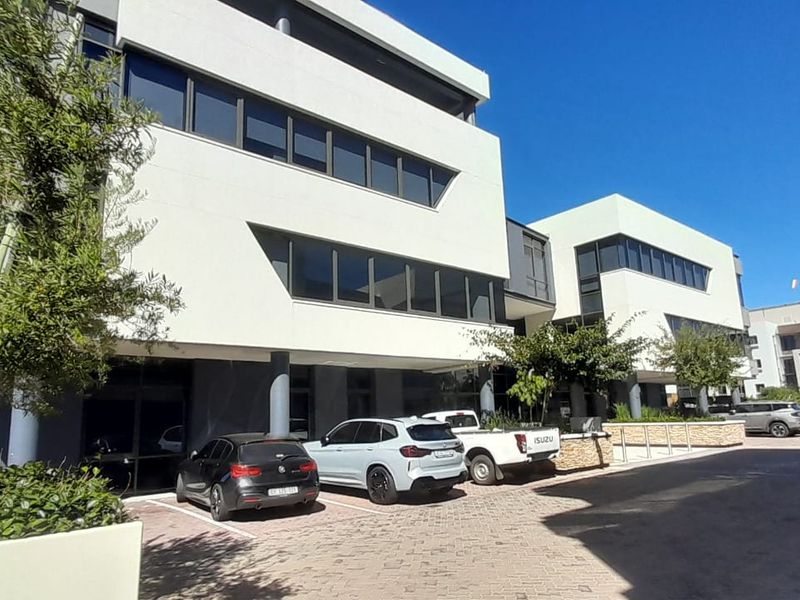 Modern White Box Office Space in a Premium Midrand Business Park - Photo 2
