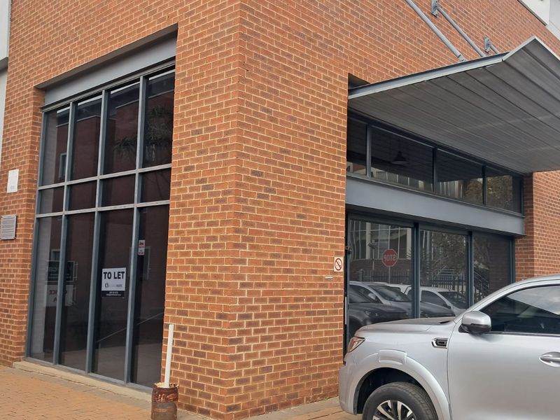 133m2 Retail to let in Centurion - Photo 2