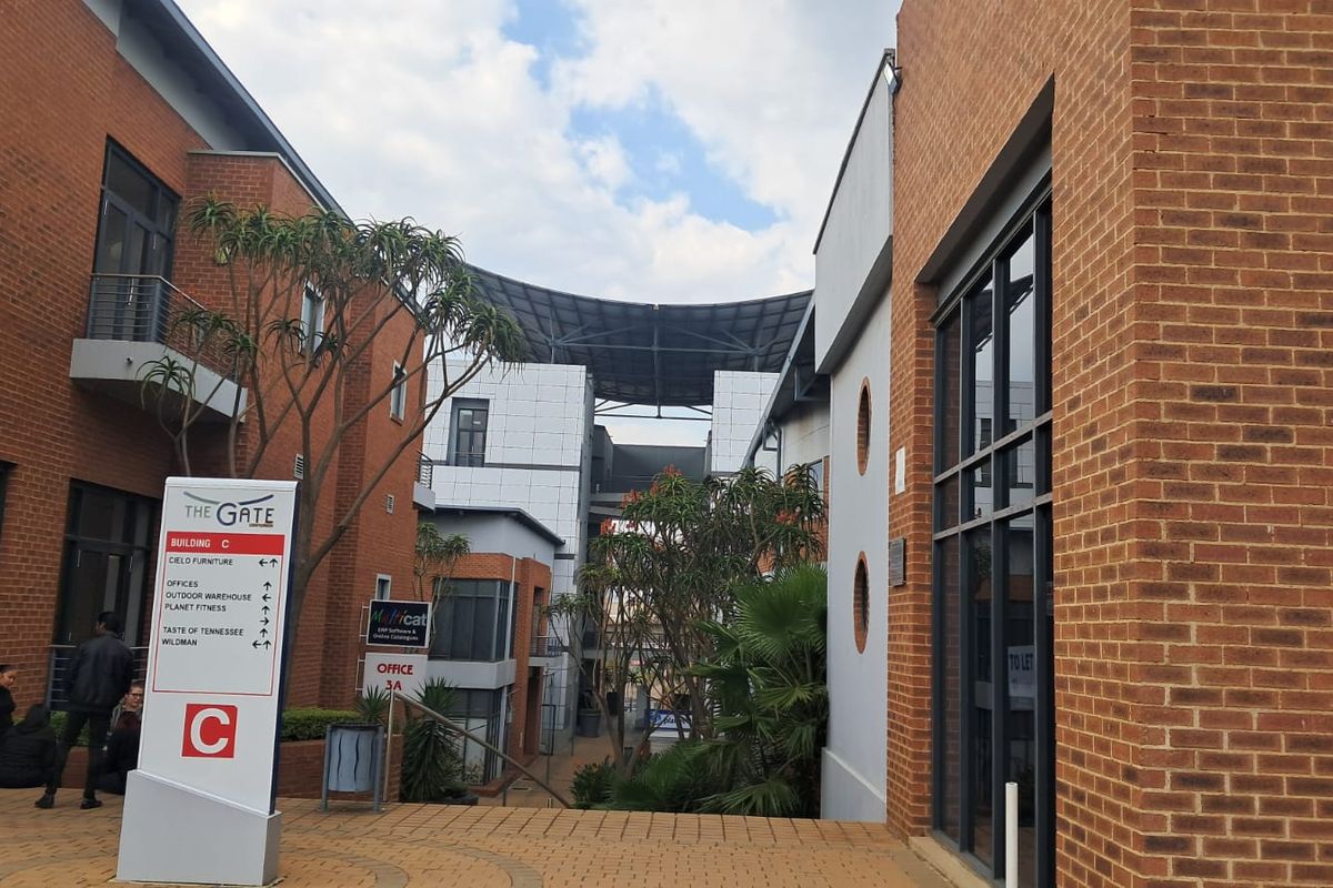 133m2 Retail to let in Centurion - Photo 3