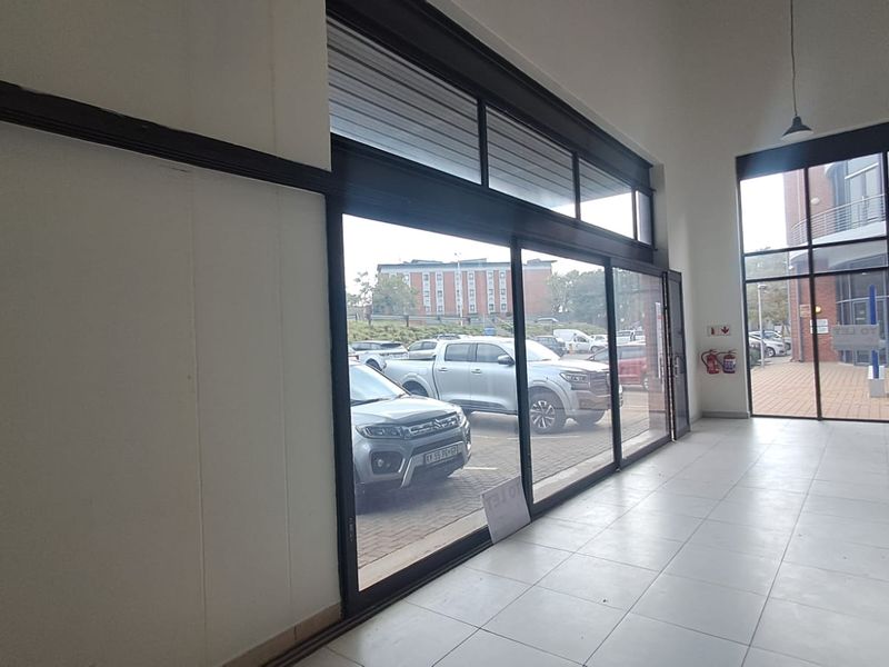 133m2 Retail to let in Centurion - Photo 4